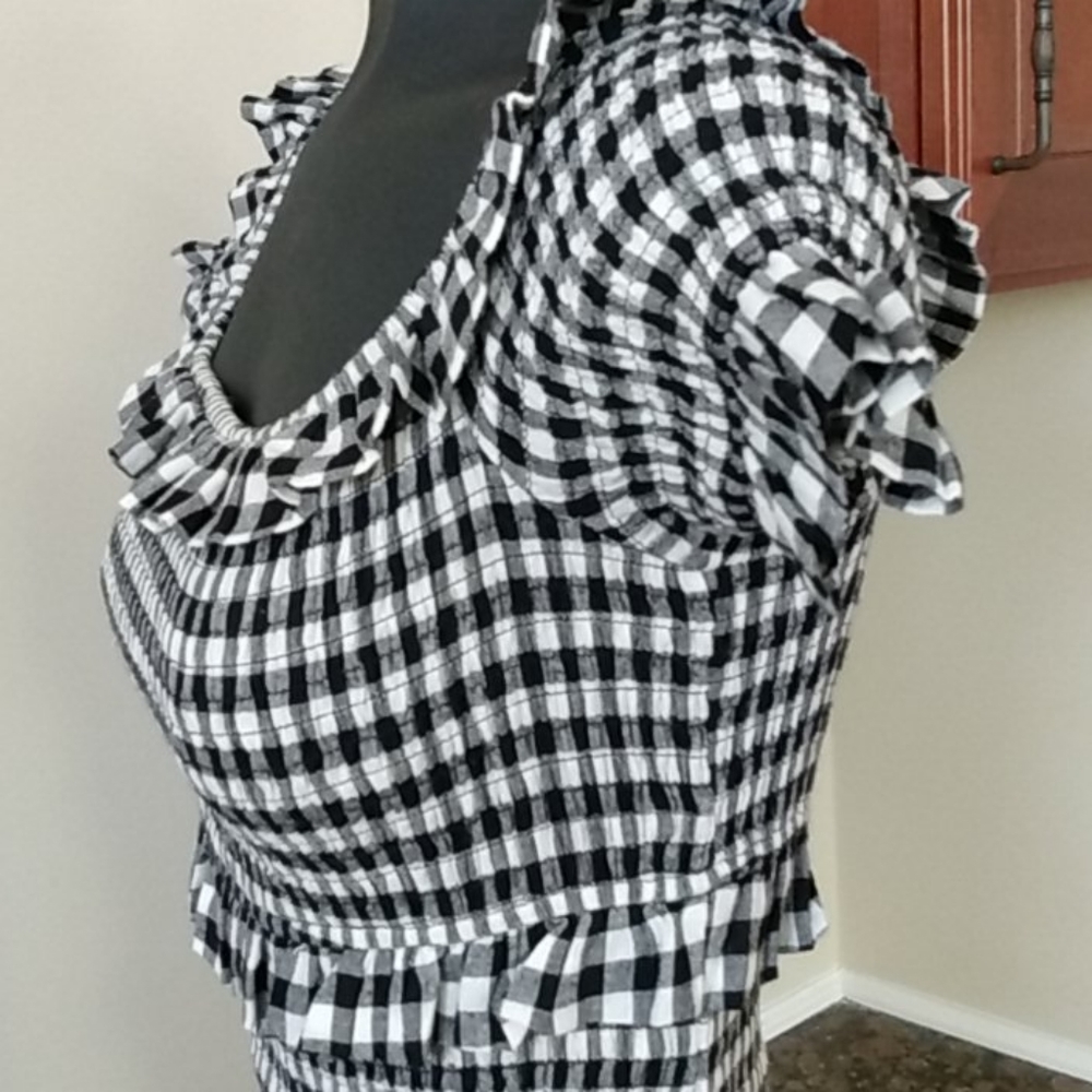 Shirt - Picture 3 of 6